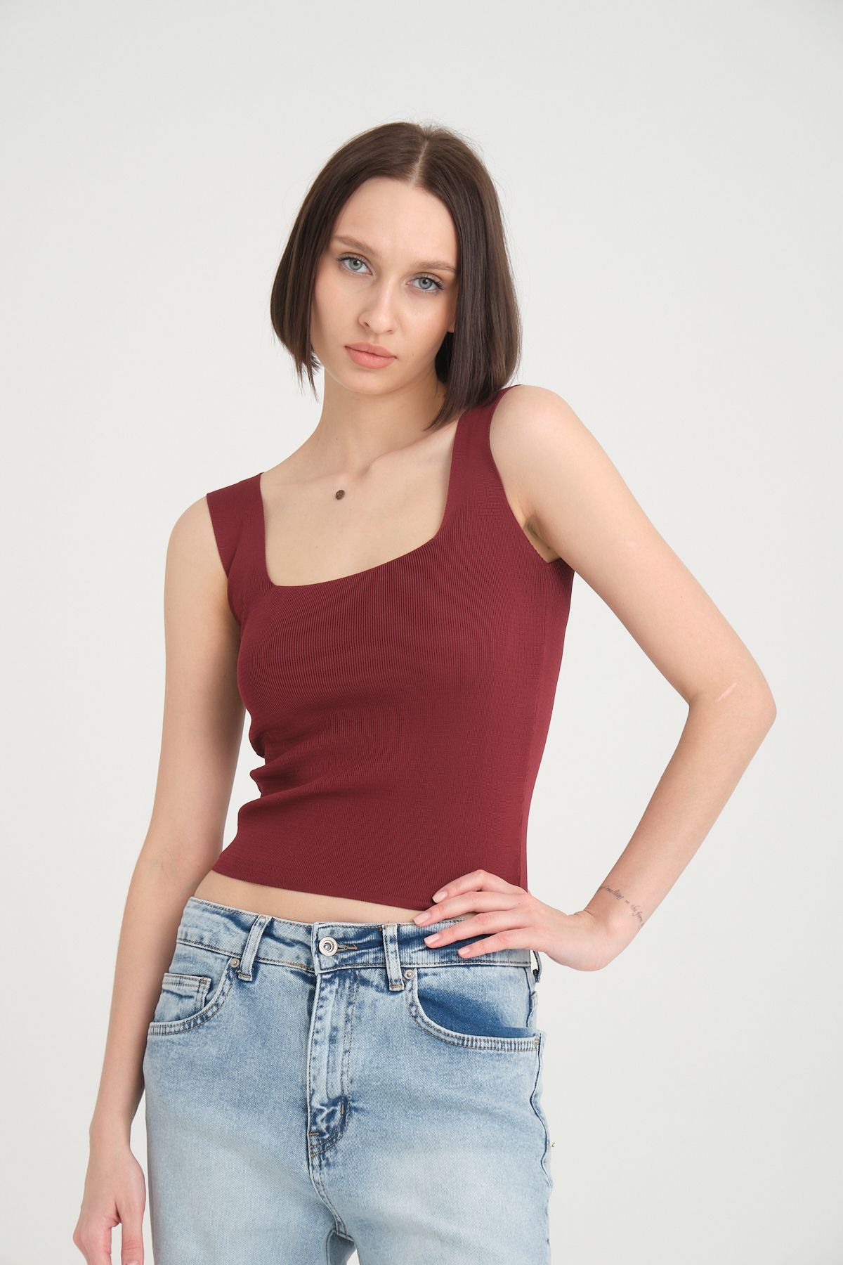Kare Yaka Kolsuz Crop Kadın Triko BORDO