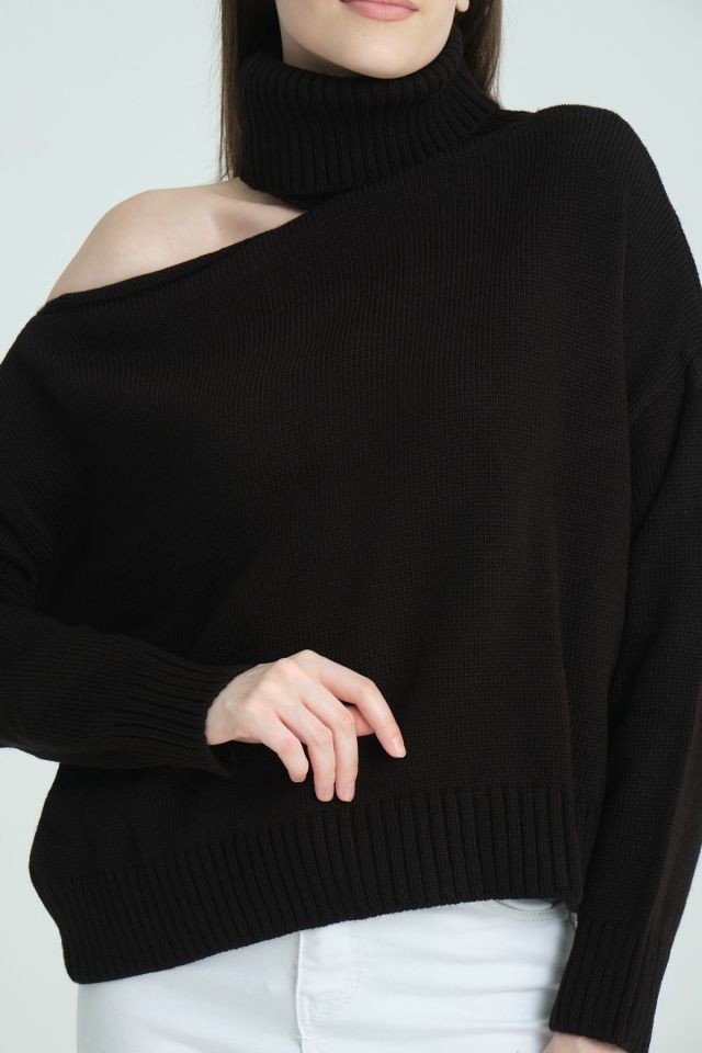 Omuz Detay Boğazlı Oversize Kazak SİYAH