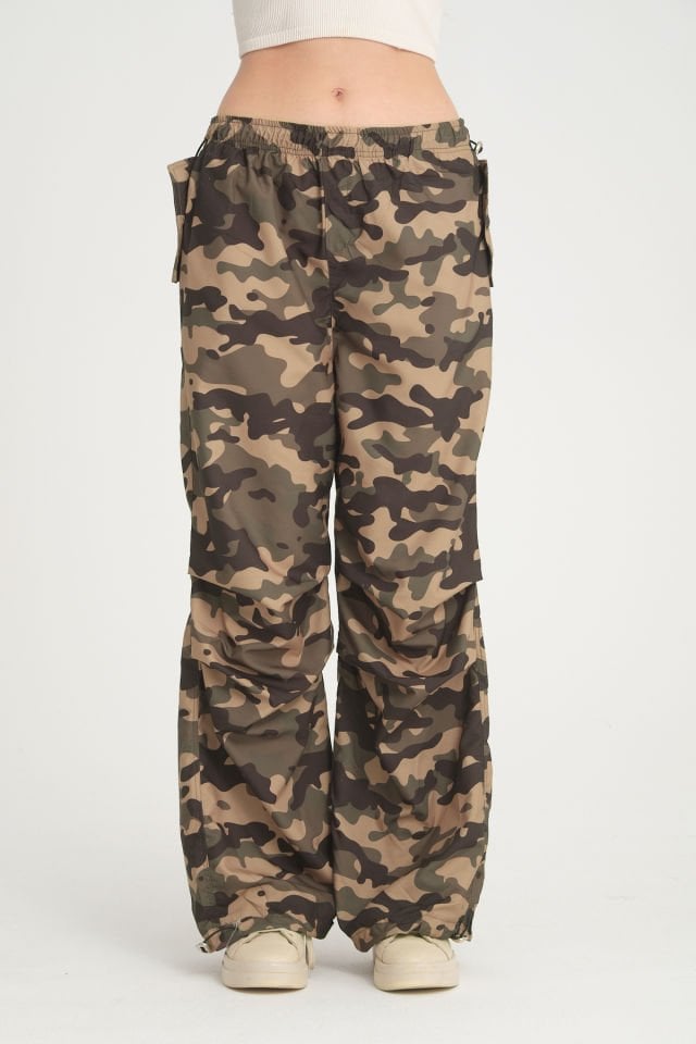 Kadın Oversize Paraşüt Kumaş Pantolon