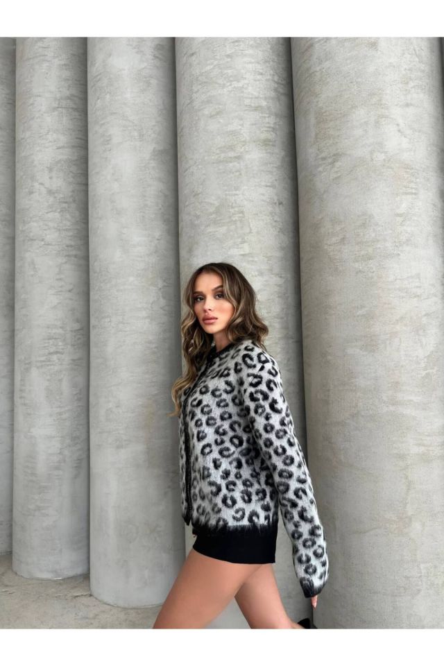 Leopar Desenli Triko Oversize Hırka