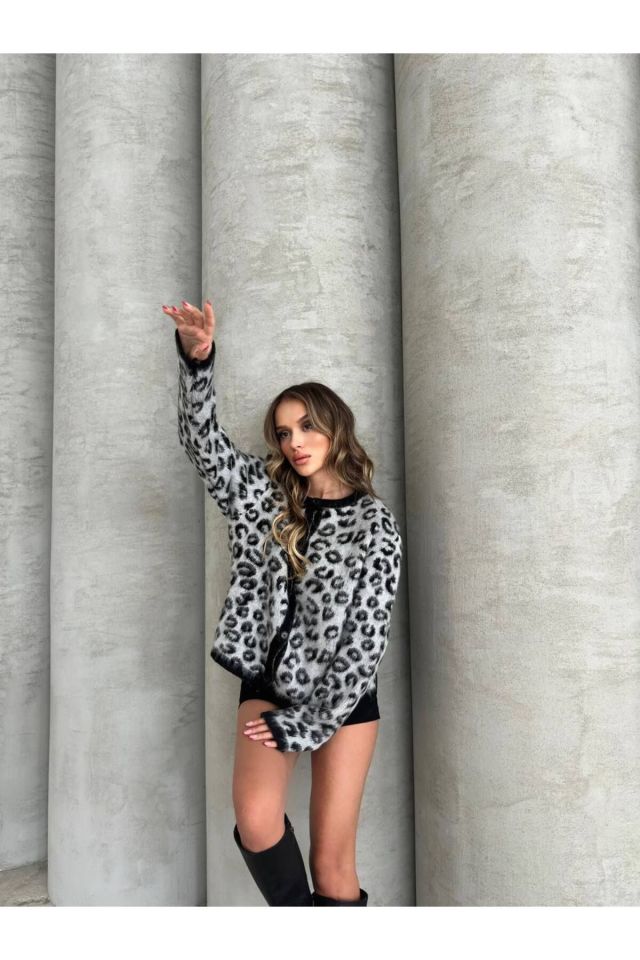 Leopar Desenli Triko Oversize Hırka