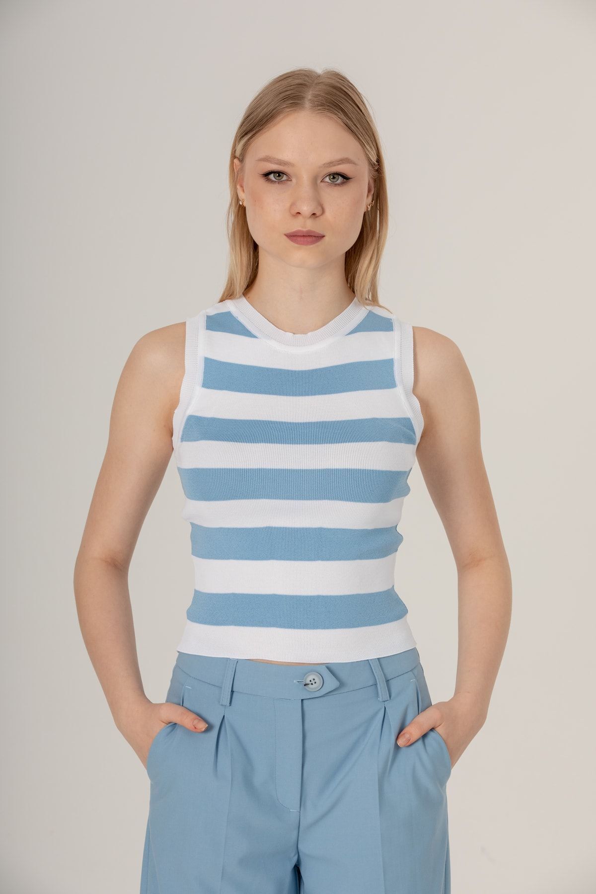 Çizgili Crop Kadın Triko BEYAZ MAVİ