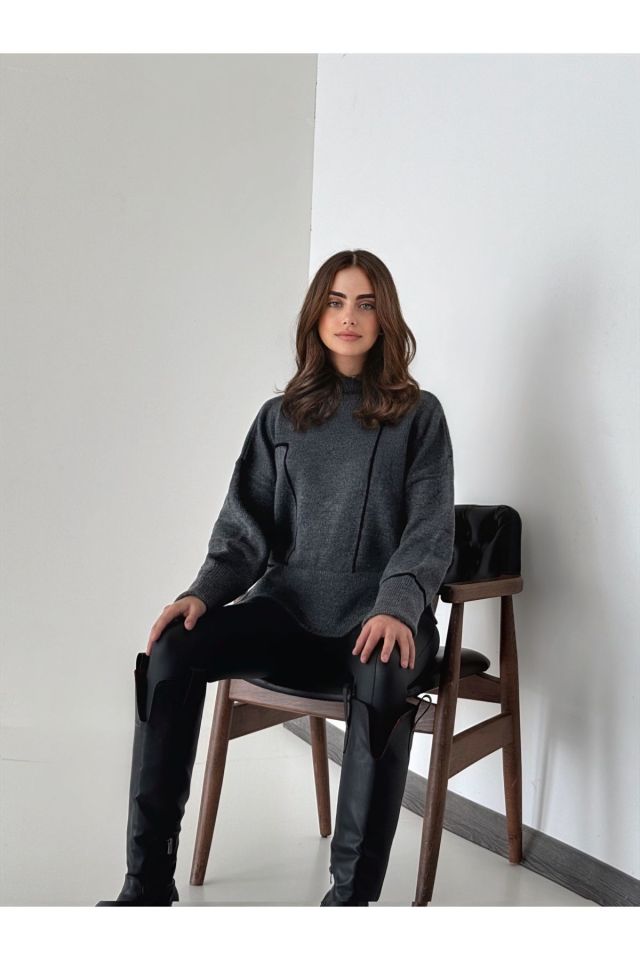 Süzene Nakışlı Oversize Kadın Kazak