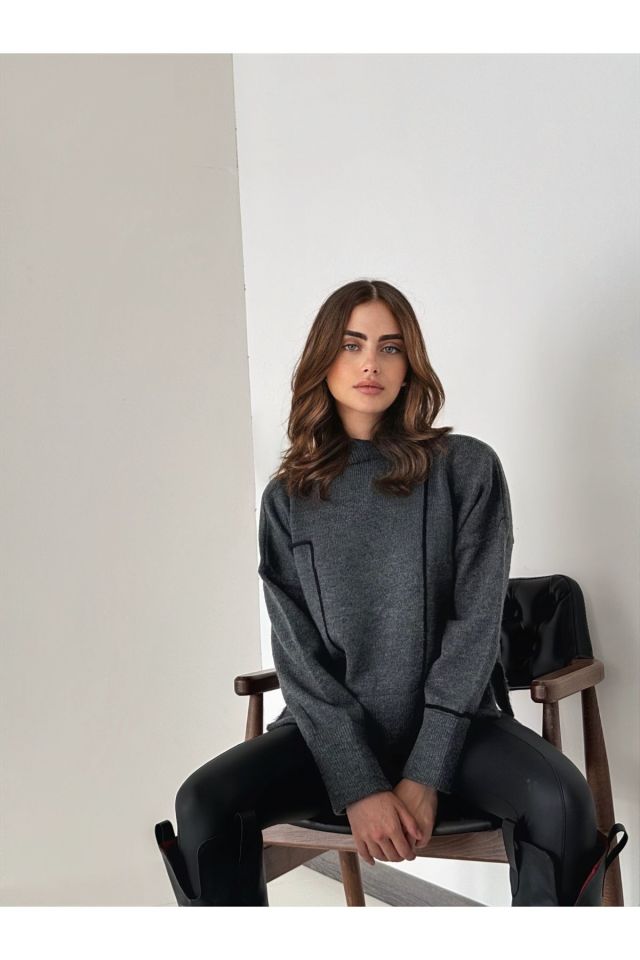 Süzene Nakışlı Oversize Kadın Kazak