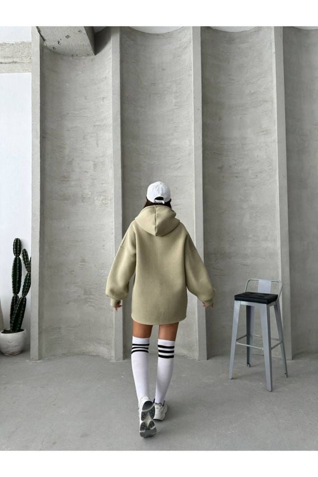 Oversize Uzun Kapüşonlu Kadın Sweatshirt