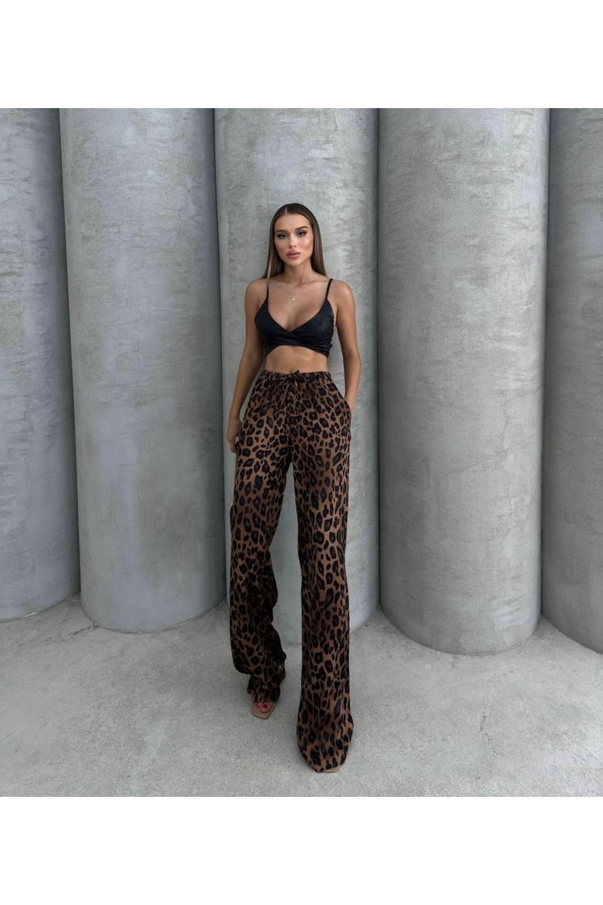 Leopar Desenli Saten Kadın Pantolon Kahve - S