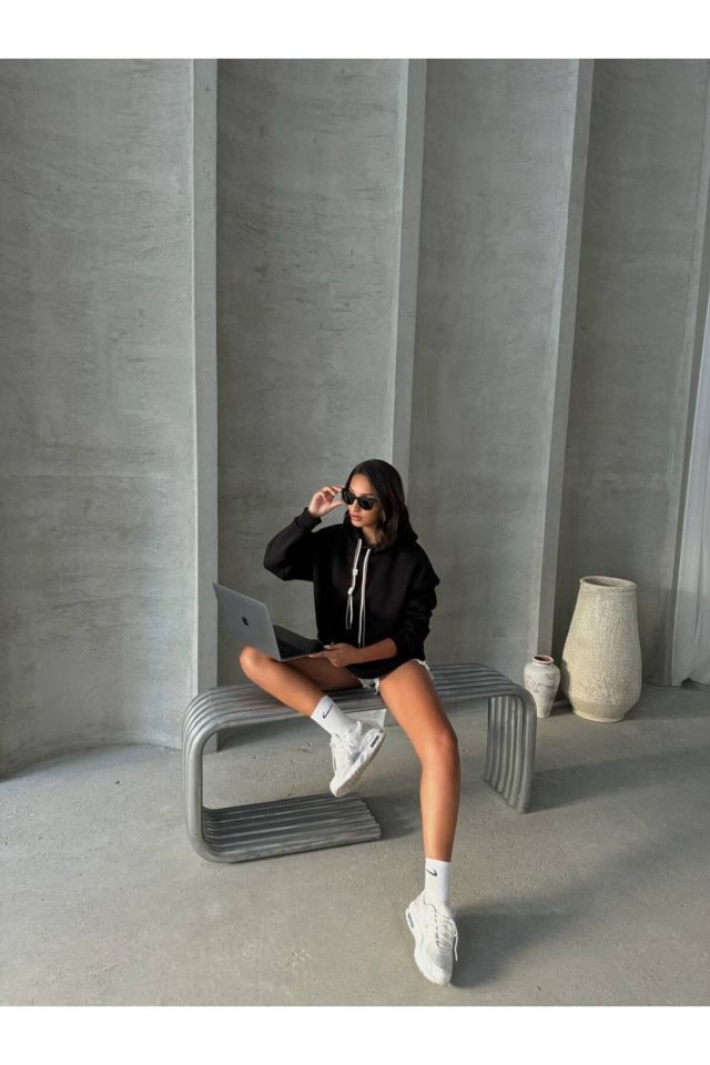 Bağcık Detay Oversize Kadın Sweatshirt SİYAH - S