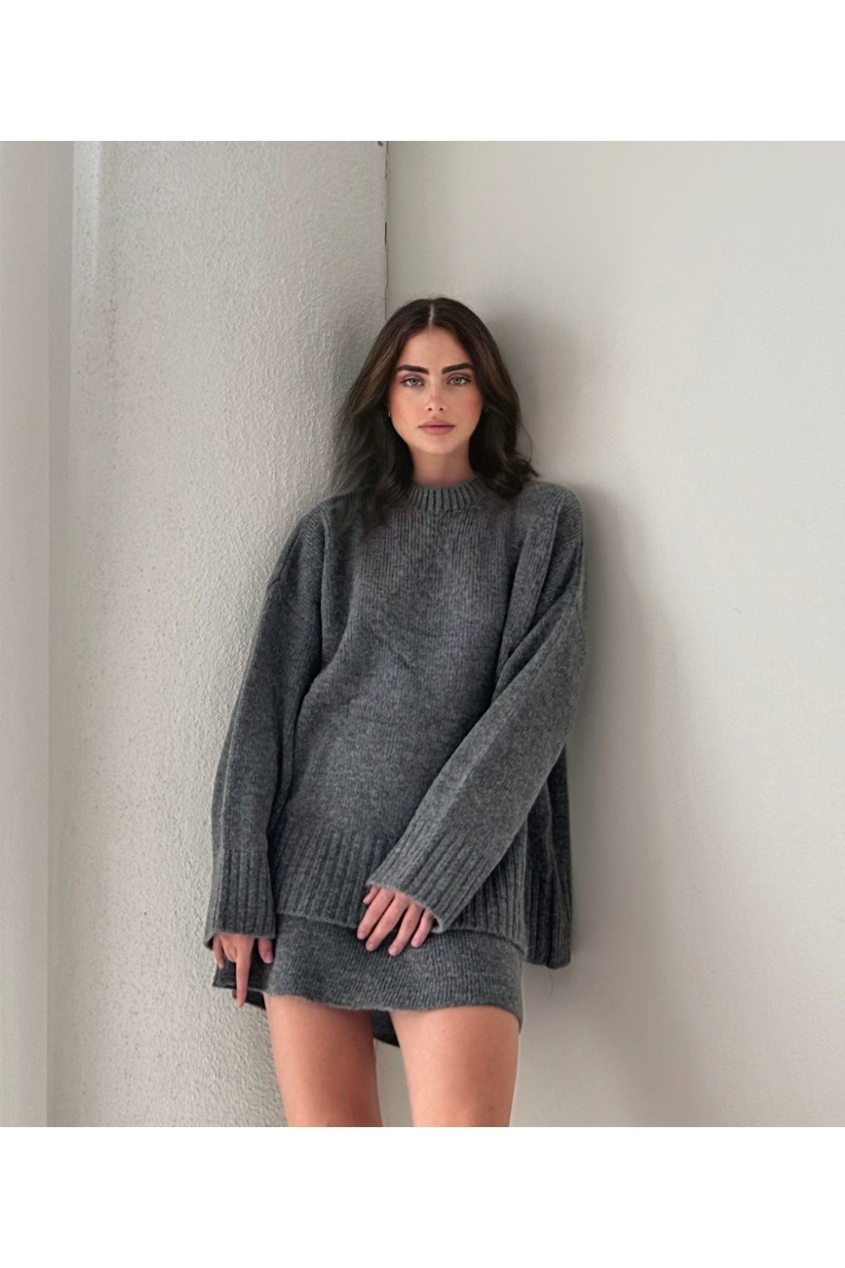 Oversize Basic Uzun Kadın Kazak FÜME - Standart